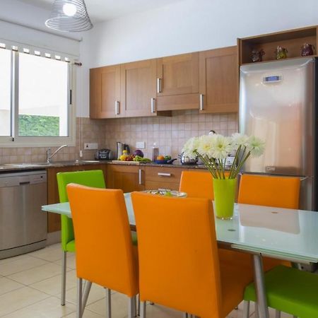 Soothing Sunset Villa With Private Pool, 200M From The Beach Перволия Екстериор снимка